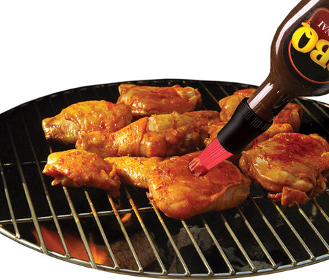 Jokari silicone bottletop fits plastic and glass bottles for versatility