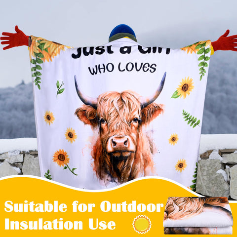 JolliKids Highland Cow keychain—adorable carry-along accessory.