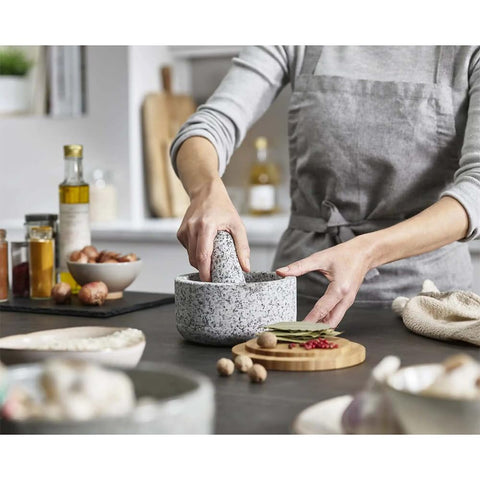 Joseph Joseph Dash pestle mortar close-up highlighting granite finish and durable build.
