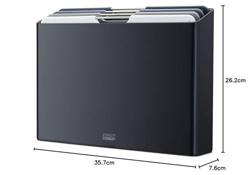 Joseph Joseph Folio storage case promotes air circulation for faster drying.