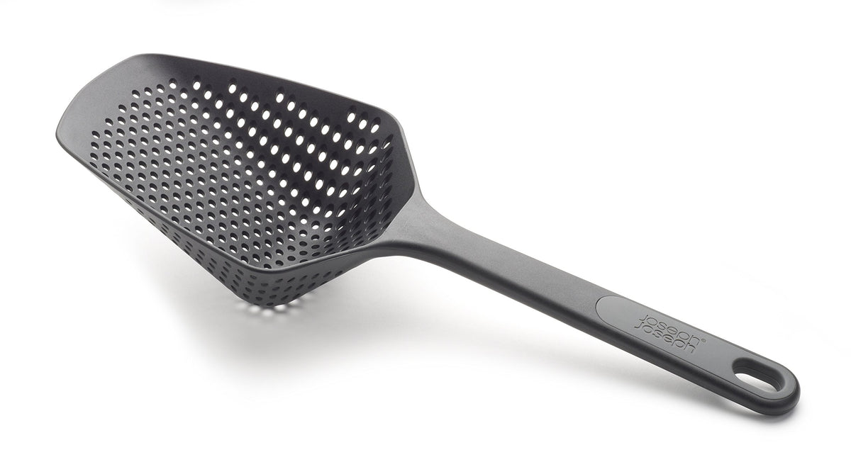 Joseph Joseph Scoop Plus Colander pour from hot pan to plate for quick serving.