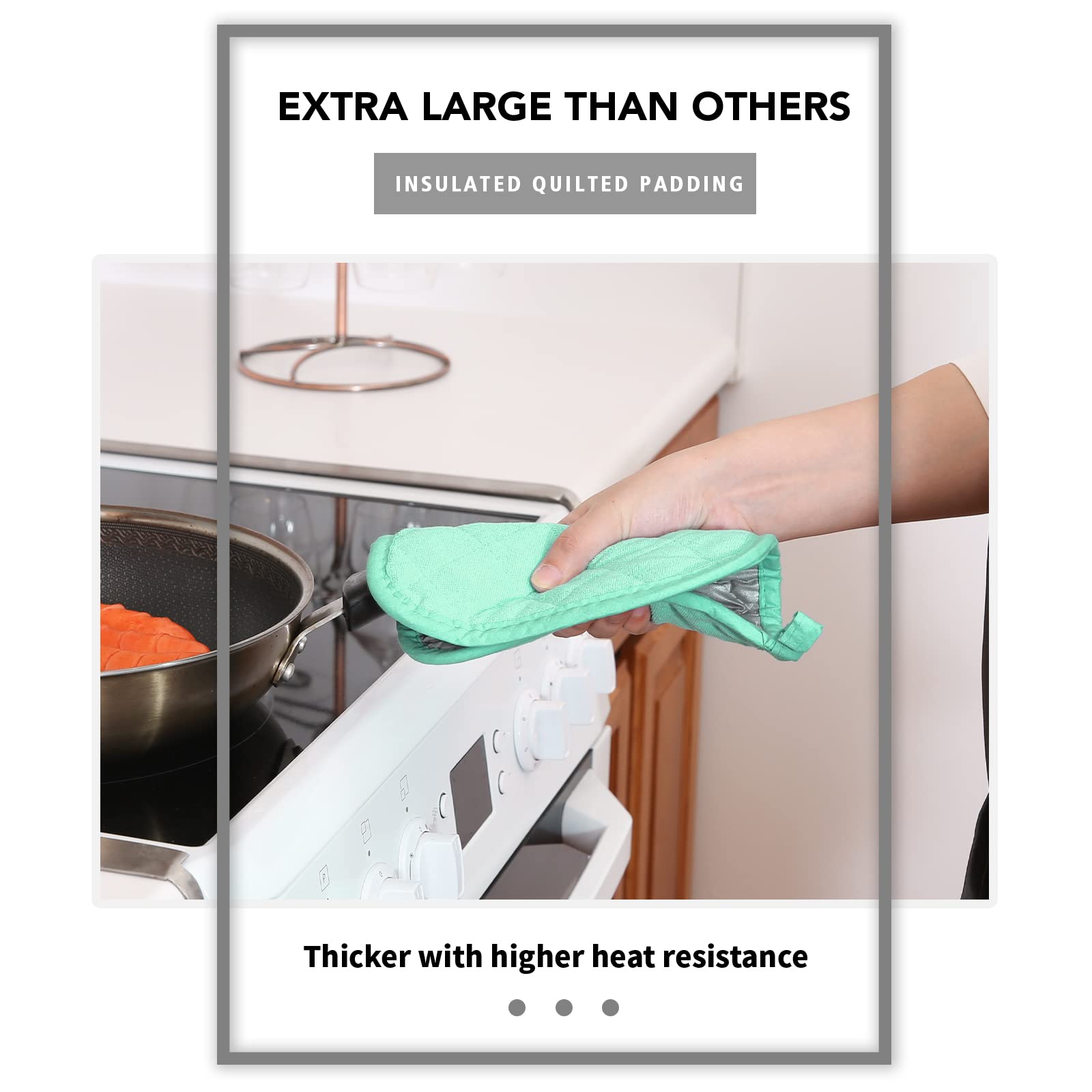 JoyHalo pot holders remove cast iron safely from oven without slipping.