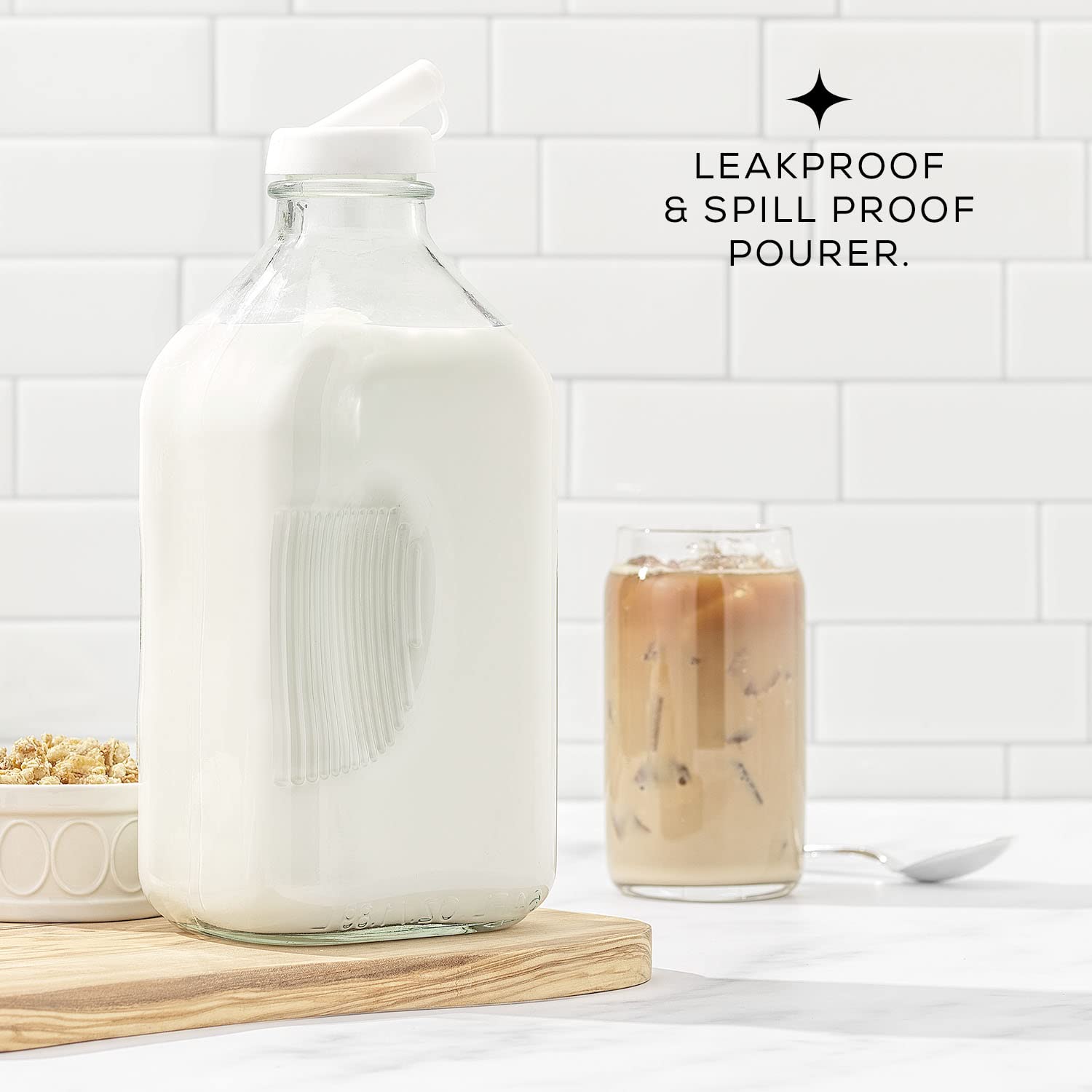 JoyJolt pourer cap on glass bottle for spill-proof pouring