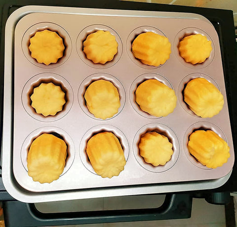 JRVT The Love mold ideal for muffins, caneles, tarts, and mini desserts.