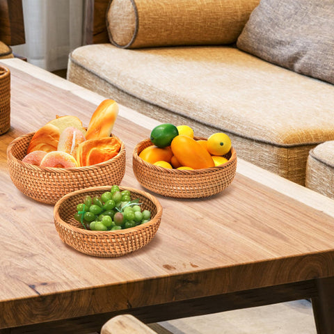 Jucoan vintage wicker basket adds retro charm to any table.