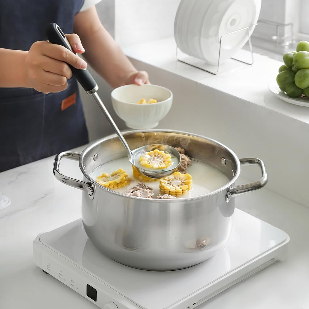 JULIPRO heat-resistant handles stay cool during high-heat stirring