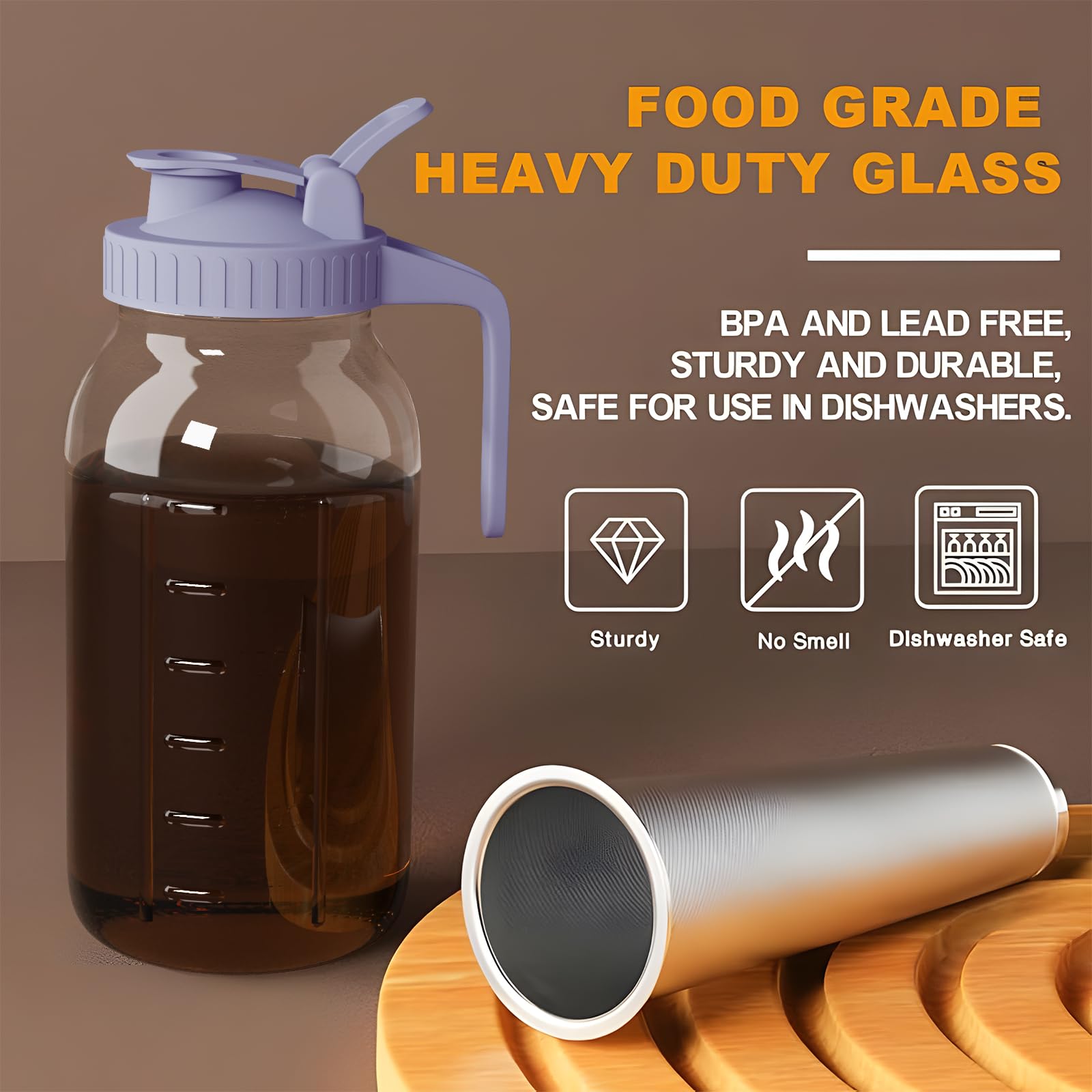 JunVpic lid and spout show drip-free pouring and secure seal.