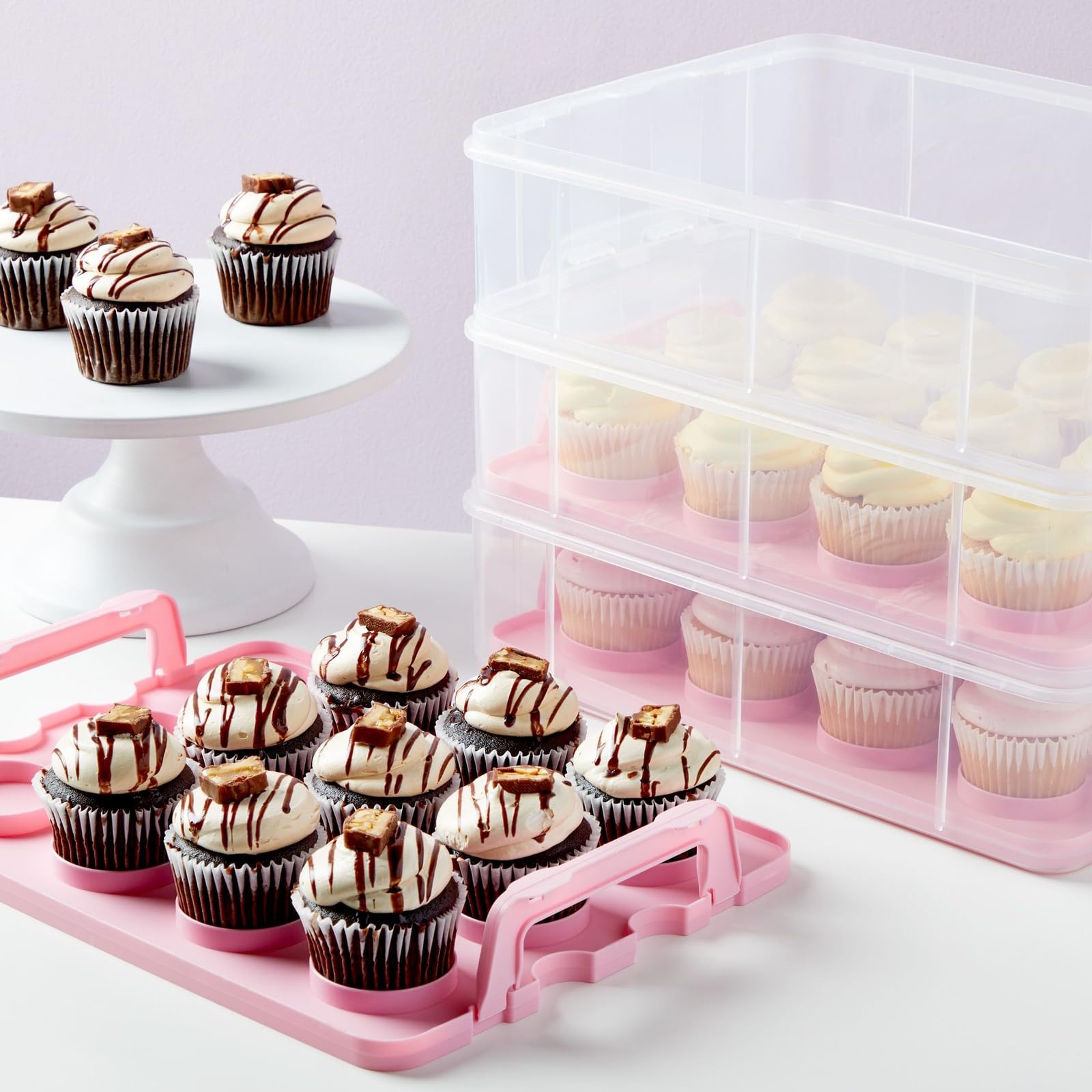 Juvale Cupcake Carrier airtight snap lid keeps desserts fresh during transit.
