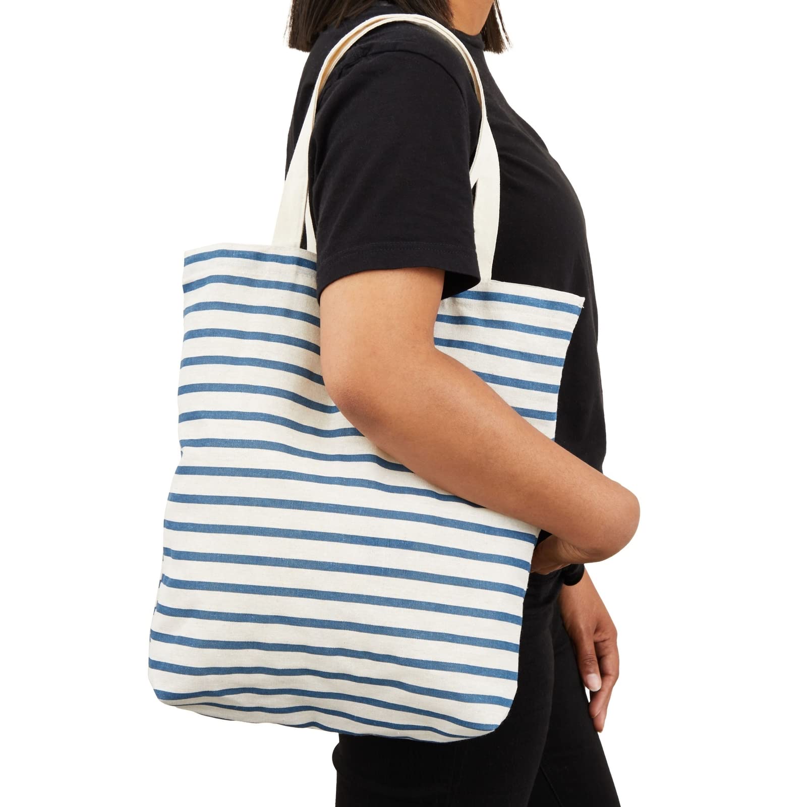 Juvale tote with handles for easy carrying.