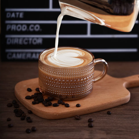 JVJRFQ raindrop-pattern embossed mug brings retro charm to tea time