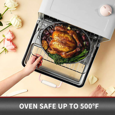 JY COOKMENT Domed lid traps moisture and flavors for juicy roasts.