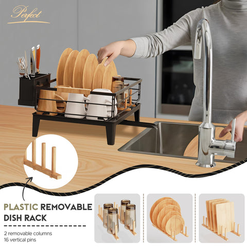 JYPS wooden-handled rack adds an elegant touch to the kitchen counter
