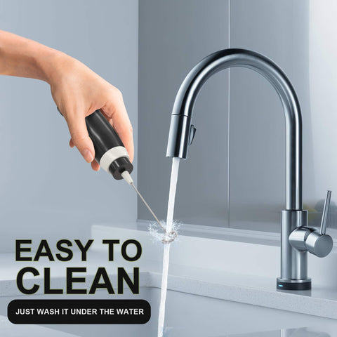 Easy cleaning of the frother with a quick rinse under soap water