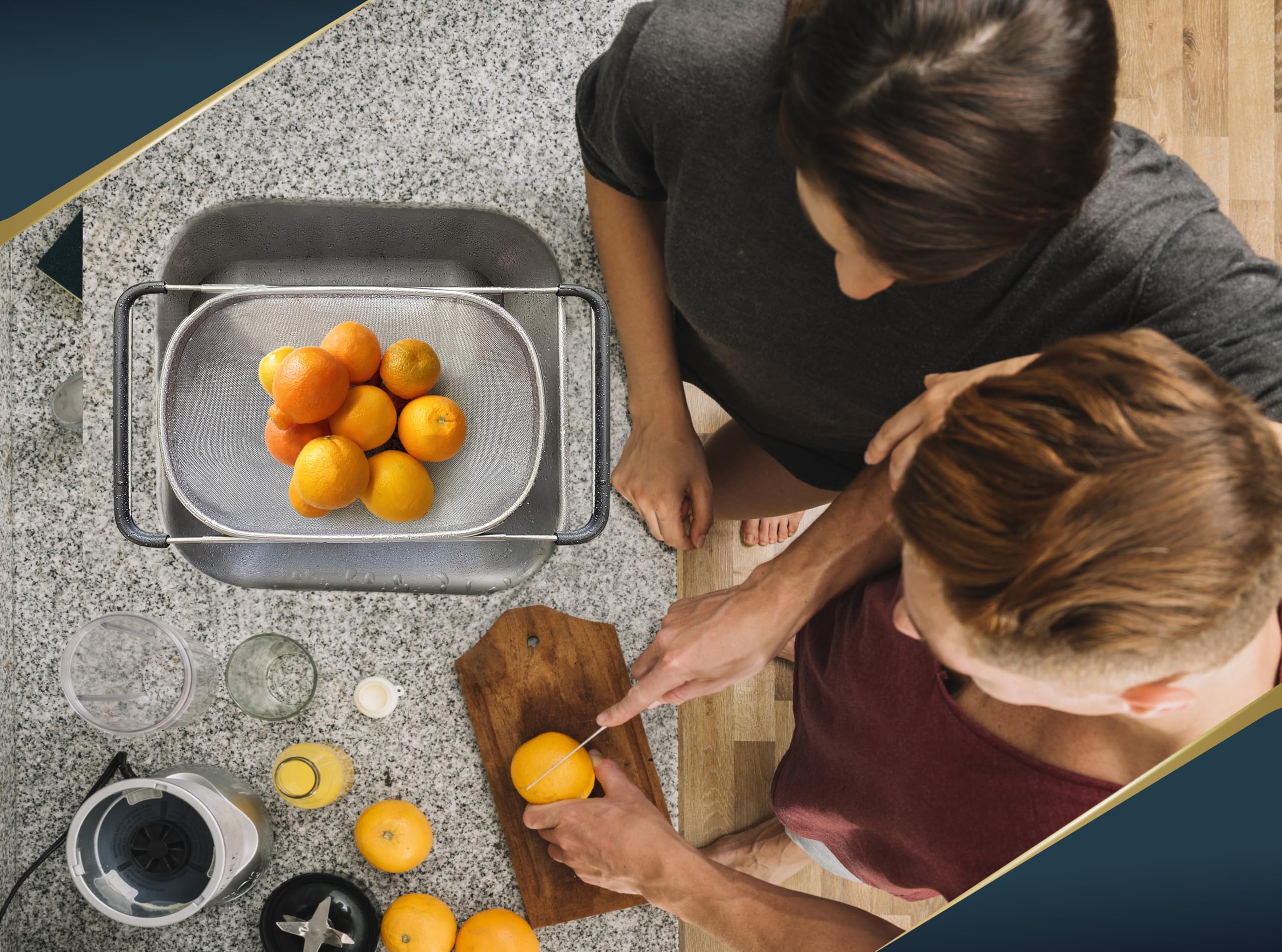 KAFOOR 6-quart capacity suitable for larger prep tasks like poultry.