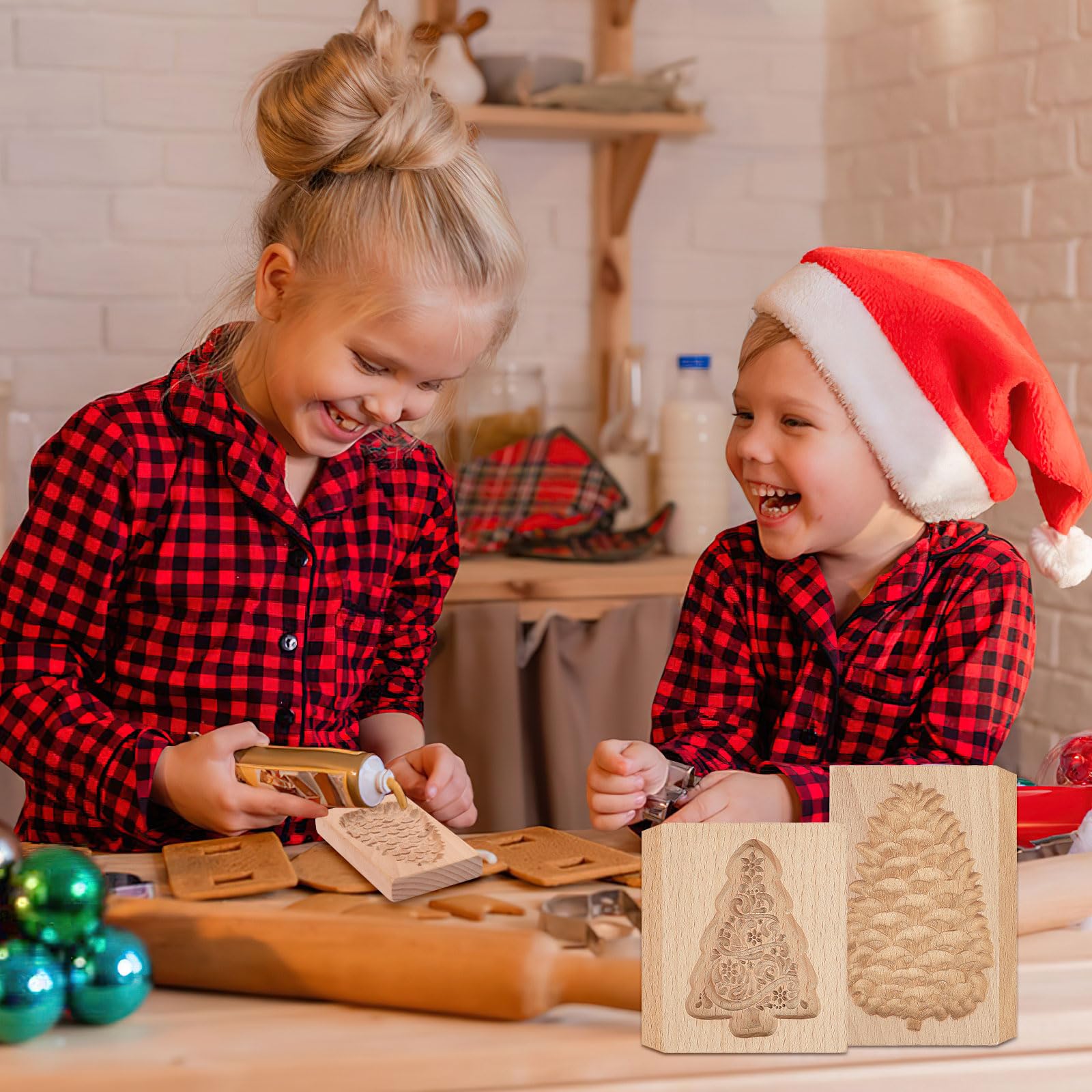 Kaiolbly holiday bake-decoration tool elevates treats and table decor