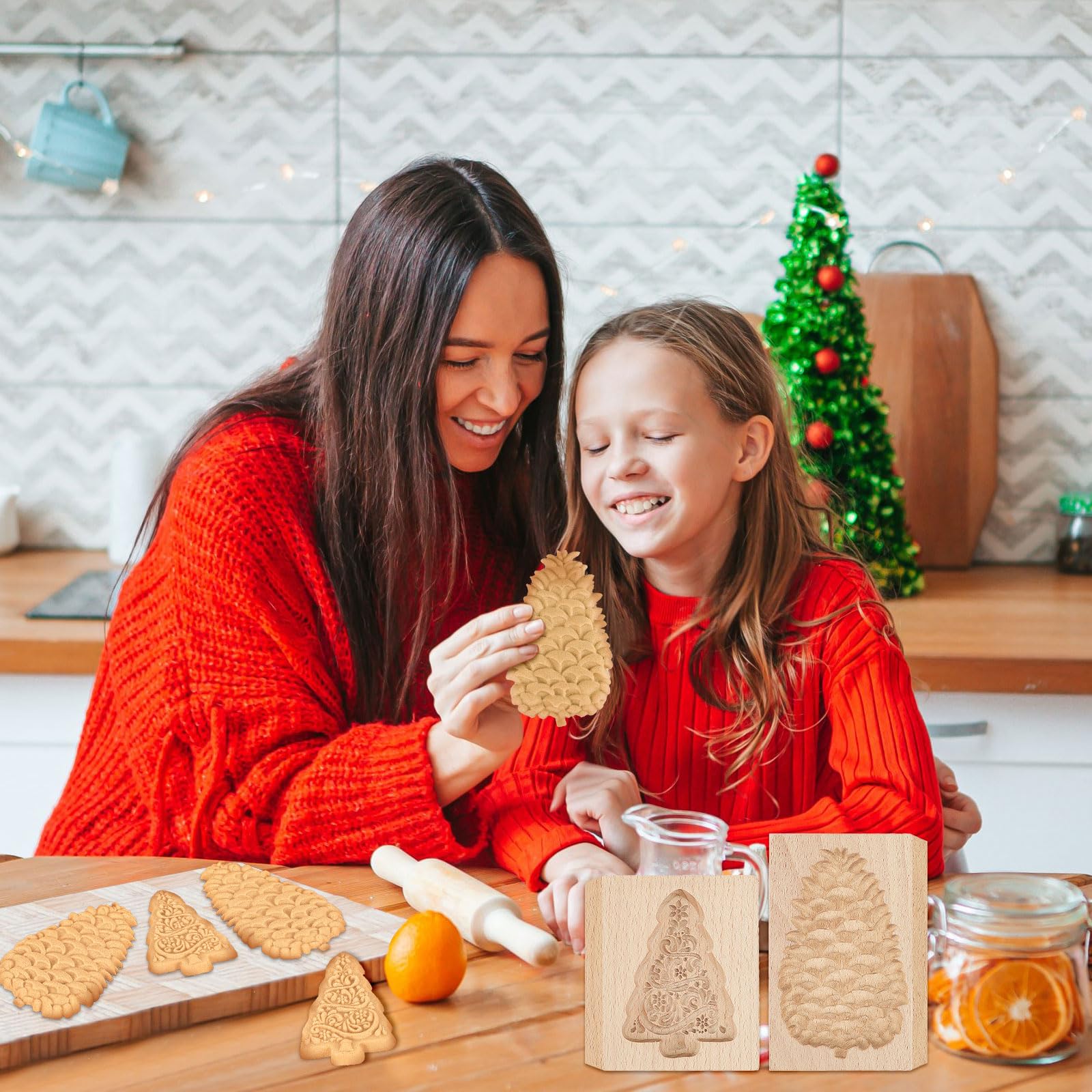 Kaiolbly multiuse cookie mold supports cookies, chocolates, and crafts