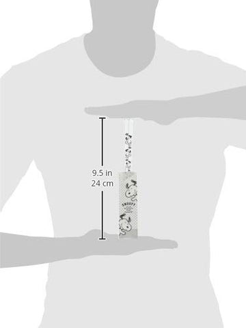 Kaneshotouki Peanuts Snoopy clear chopsticks measure 9.1 inches for comfortable dining.