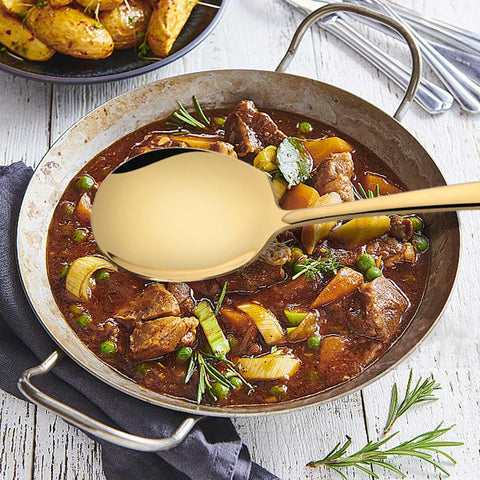 Kannei tec flat-handle design provides comfortable grip during meals.