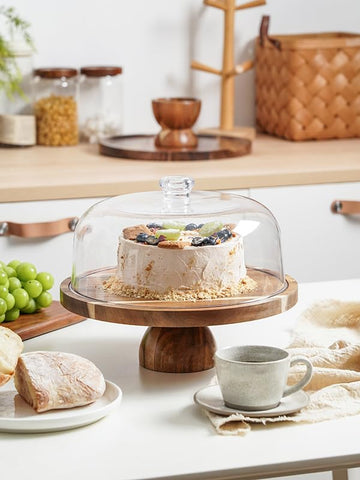 Kanwone Acrylic Dome Lid keeps pastries fresh and easy to clean.