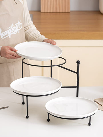 Kanwone easy-assemble design saves counter space during entertaining.
