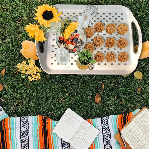 KAQAHIDO modern rectangular food tray suitable for dining