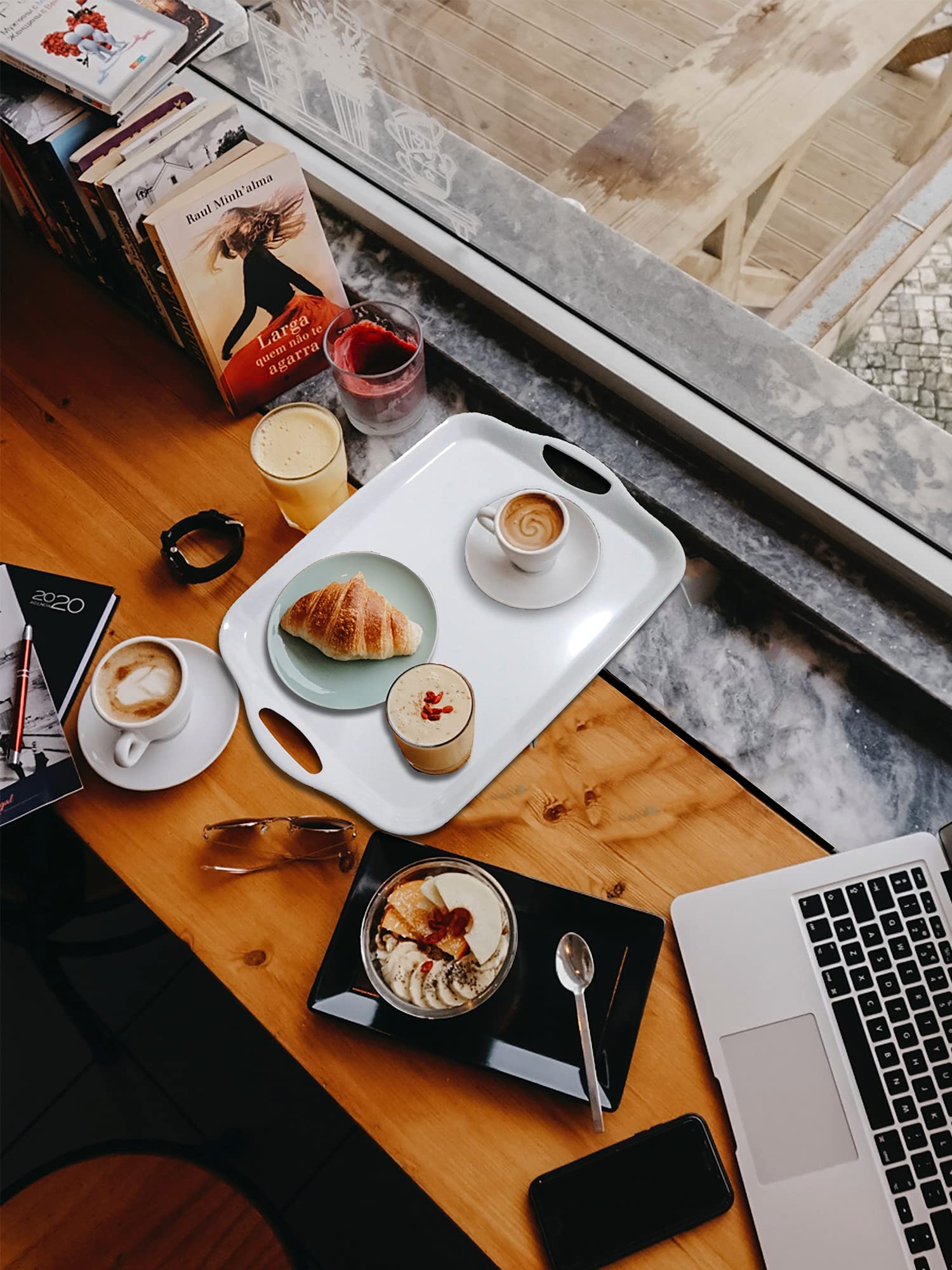 KAQAHIDO two-piece melamine tray for transporting ribs, sides, or takeout meals.