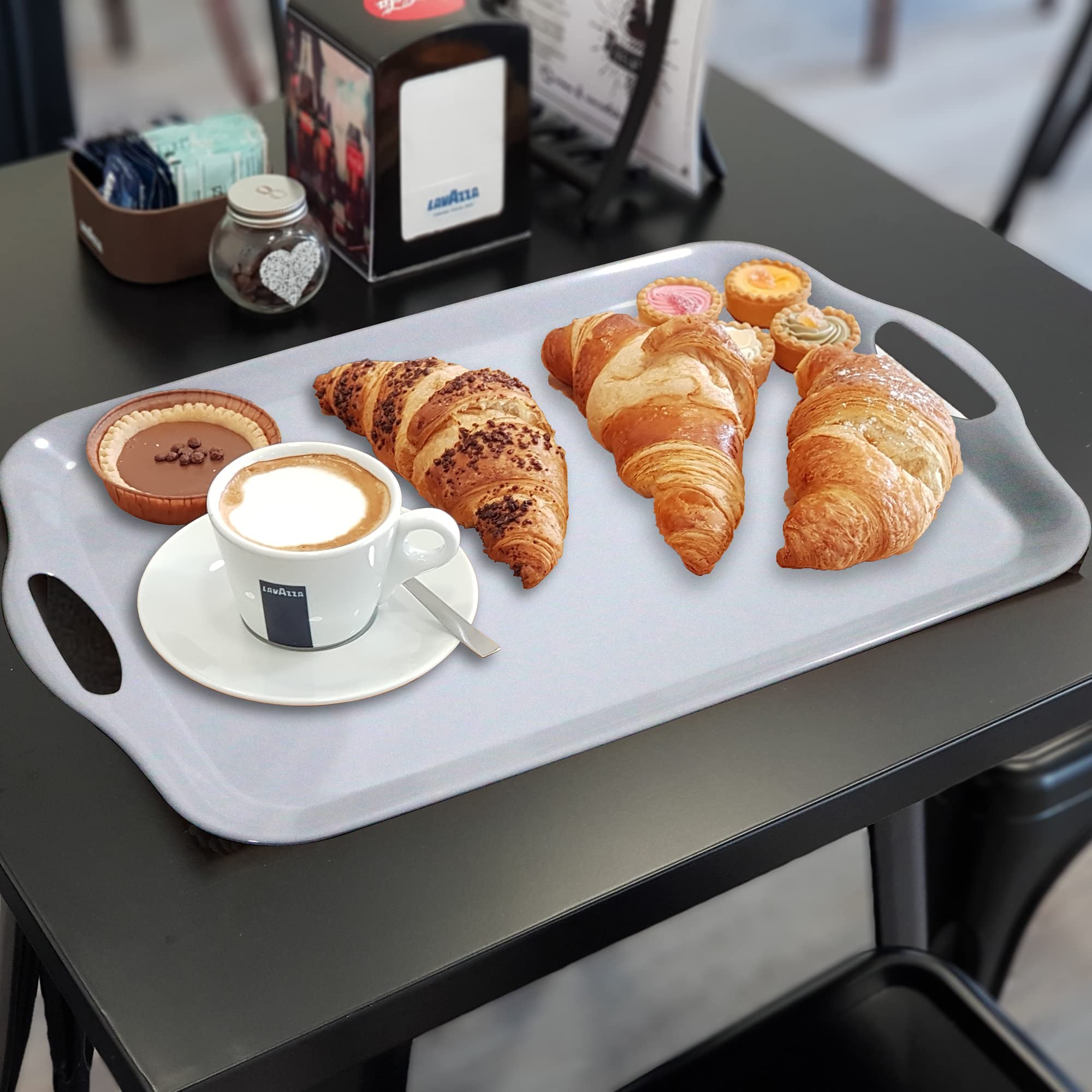 KAQAHIDO tray set includes microfiber cloths to reduce sliding during serving.