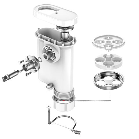 KassunKoch family kitchen moments with fresh pasta and shared smiles.