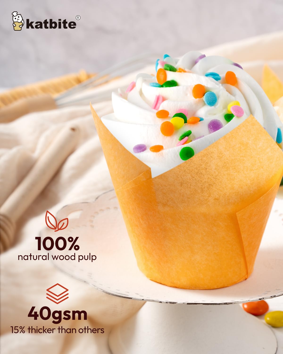 Katbite Tulip liners in rose create chic wedding cupcake presentations.