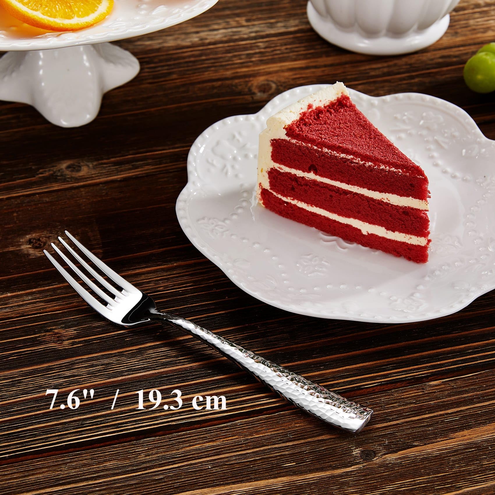 KEAWELL Louis hammered fork with squared edge; mirror finish for refined dining.