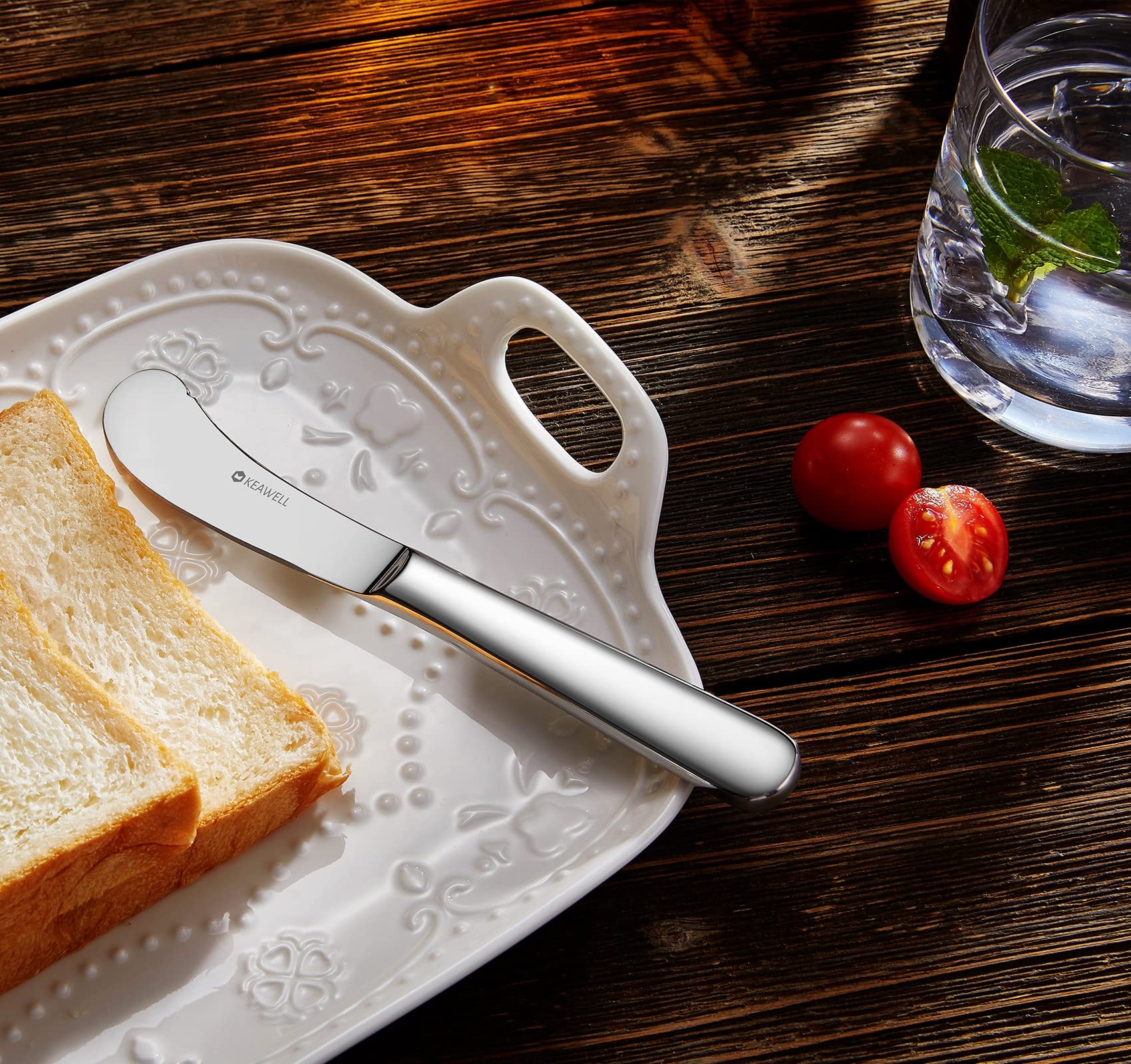 KEAWELL Louise butter knives designed for easy dishwasher-safe cleaning after meals.