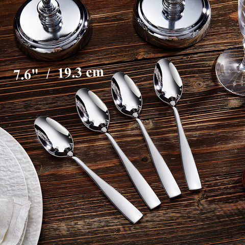 Close-up of the mirror finish on KEAWELL Louis spoons for refined dining