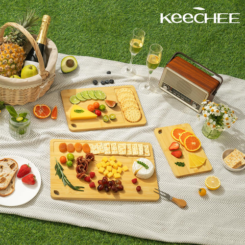 Keechee two-way cutting board prolongs life with a dual-sided design.