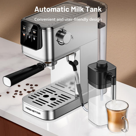 KEENSTAR milk frother in action delivering creamy microfoam at home