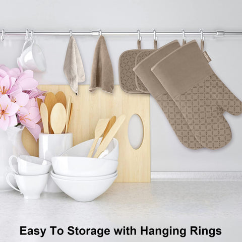 KEGOUU pot holders 7x7in with secure non-slip grip