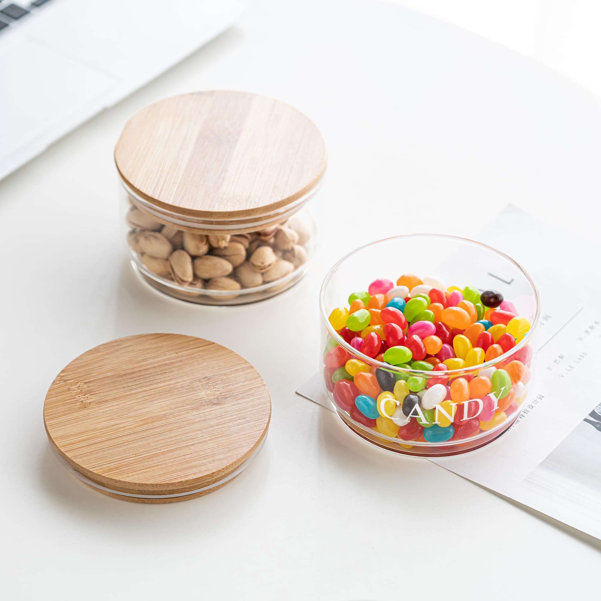 KEKEHOME glass container displays snacks clearly for quick grabbing