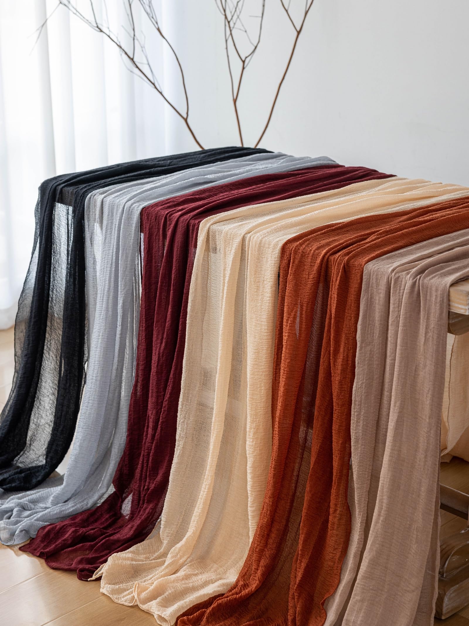 Keketoarrange Burgundy Table Runner with sisal rope enhances rustic styling