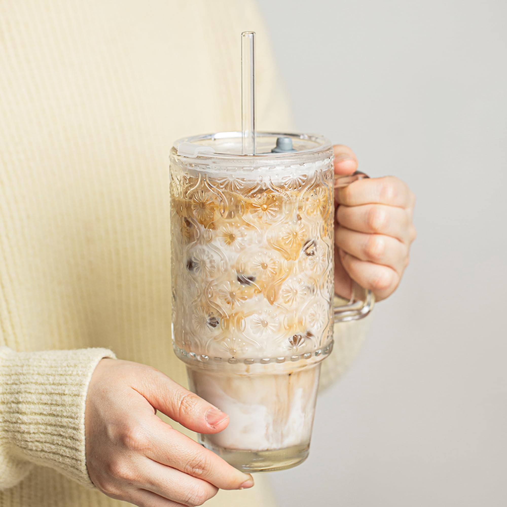 Kemorela iced coffee or smoothie tumbler on the go, travel-ready.