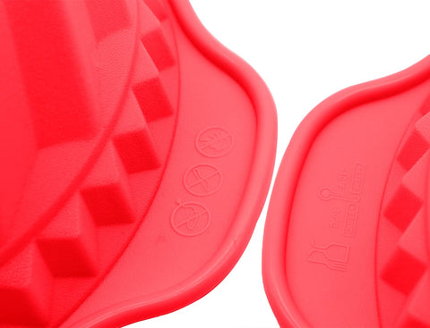 Kenond non-stick bakeware helps even baking and clean release.