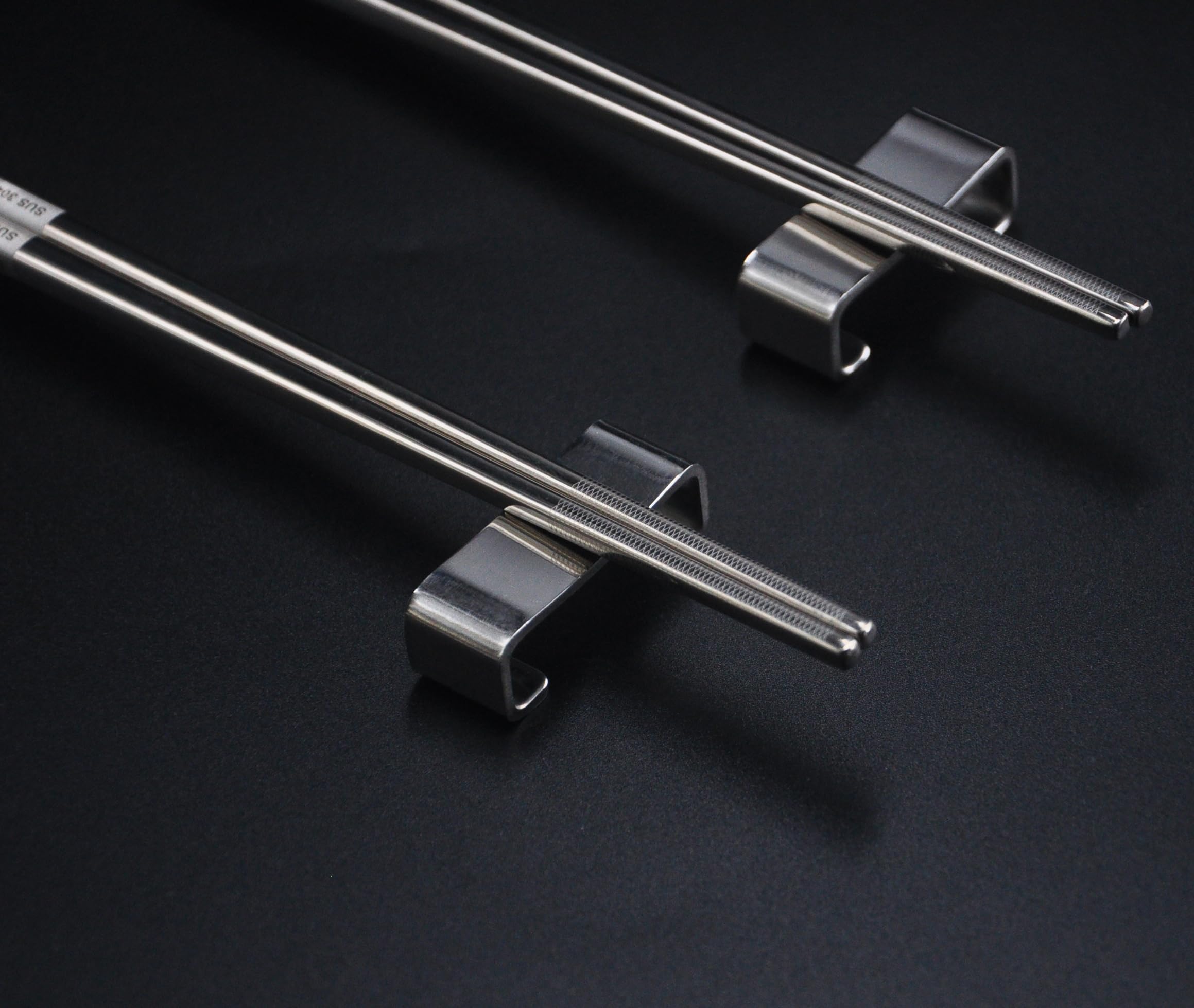 Kenpal luxury gift box presents two chopsticks and two holders for gifting
