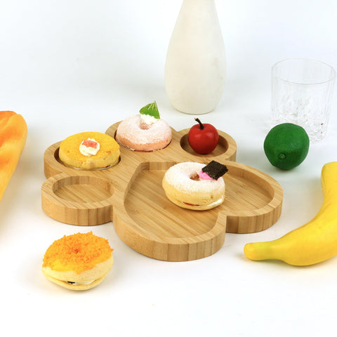 KEPATO paw-shaped tray with five grooves keeps snacks organized.
