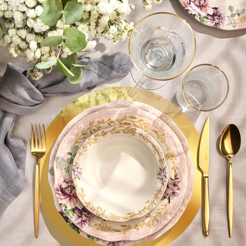 KesaPlan gold foil finish creates a luxe party-ready look.