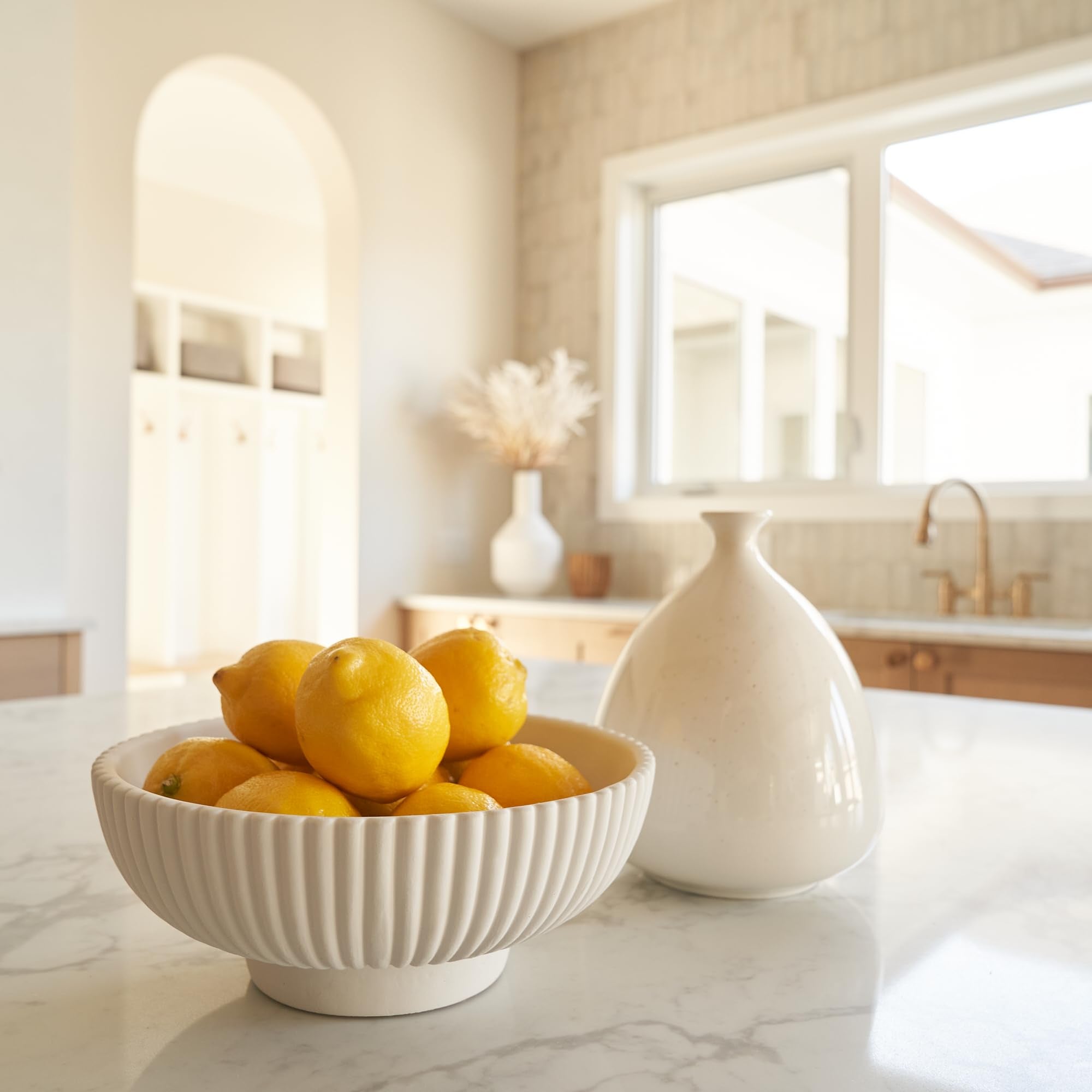 KIBAGA concrete bowl texture close-up shows handcrafted detail ideal for contemporary decor
