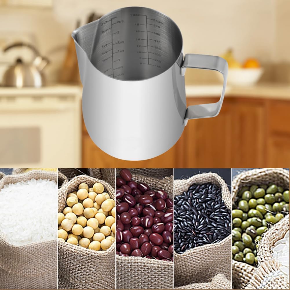Kichwit measuring cup with a sturdy handle is comfortable for large hands.