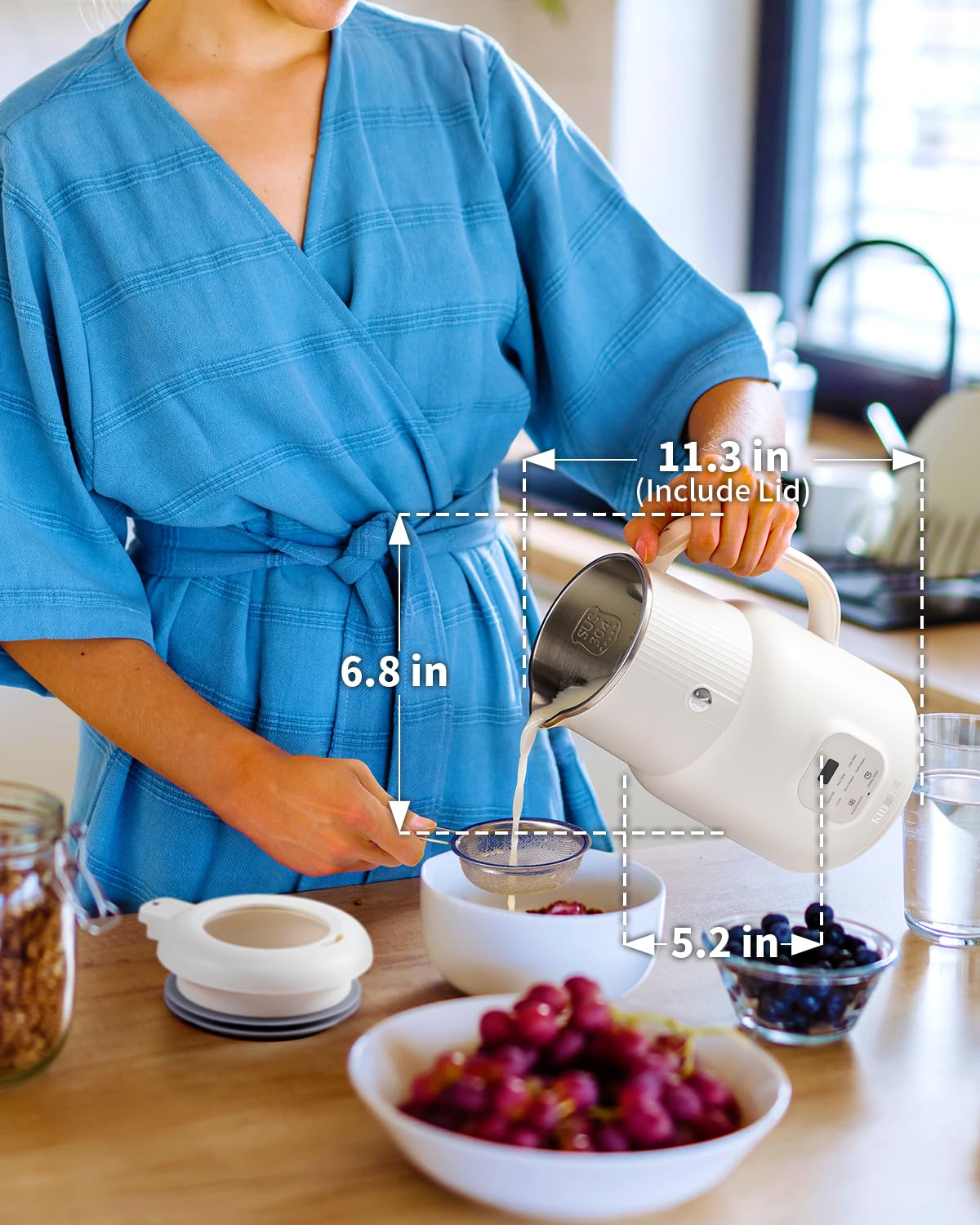 KIDISLE fine mesh strainer included for smooth, creamy milks.