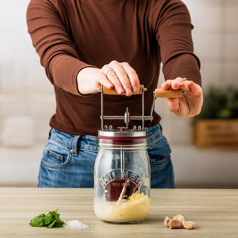 Kilner jar height and diameter measured for countertop setup