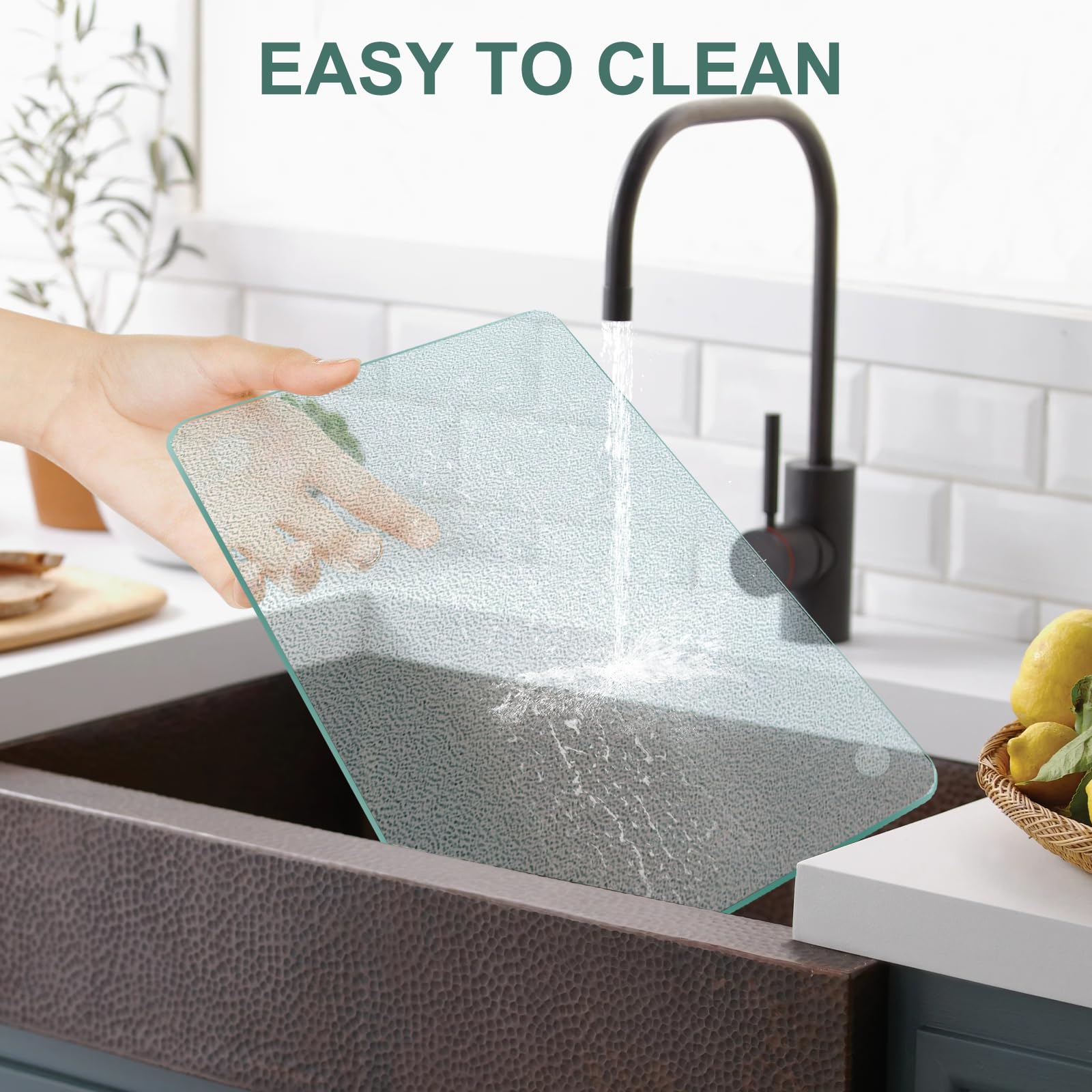 KimiDitt cutting board shows scratch-resistant glass for long-lasting use.