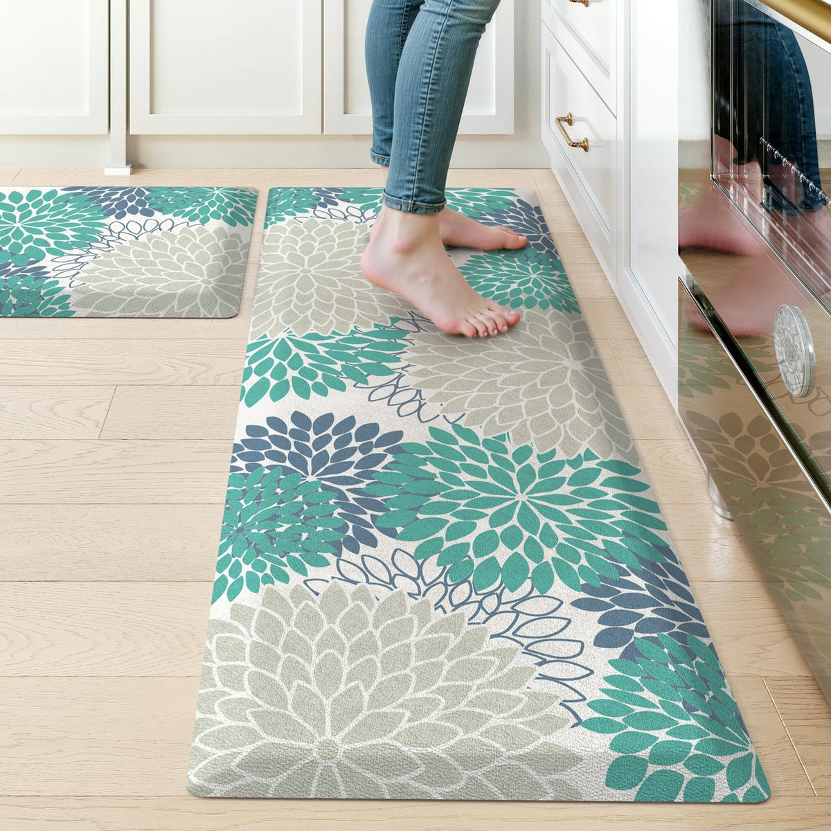 KIMODE Comfort Kitchen Mat anti-fatigue foam cushions feet during extended cooking sessions