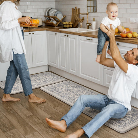 Kimode two-piece floral mats set offers versatile placement options