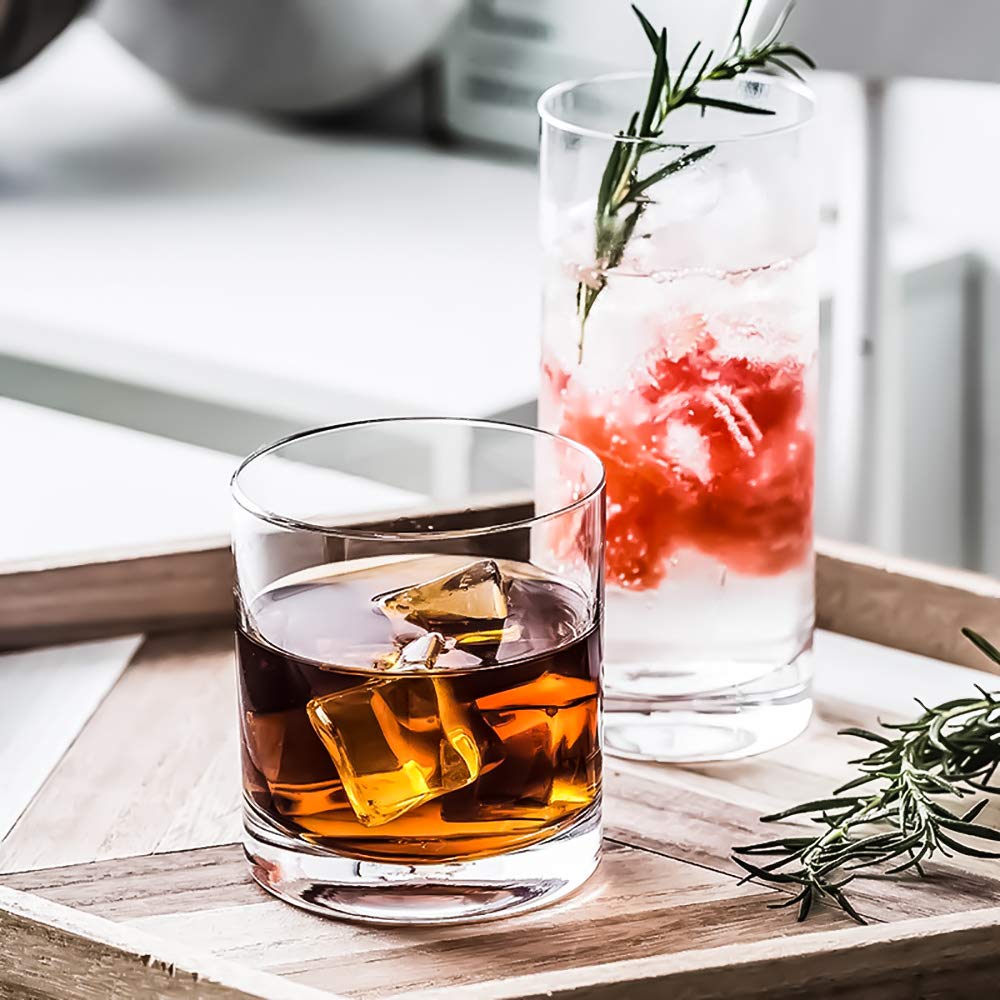 Kingrol versatile for cocktails, water, or juice in both formal and casual settings.
